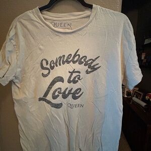 Cream Queen ‘Somebody to Love' Graphic T-Shirt